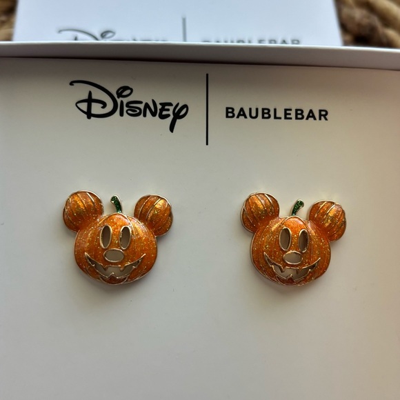 🎃 Disney × BaubleBar Pumpkin Mickey Mouse Halloween
Earrings Brand New In Box - Picture 2 of 2